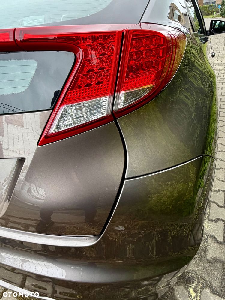 Honda Civic 1.4 i-VTEC Comfort - 12