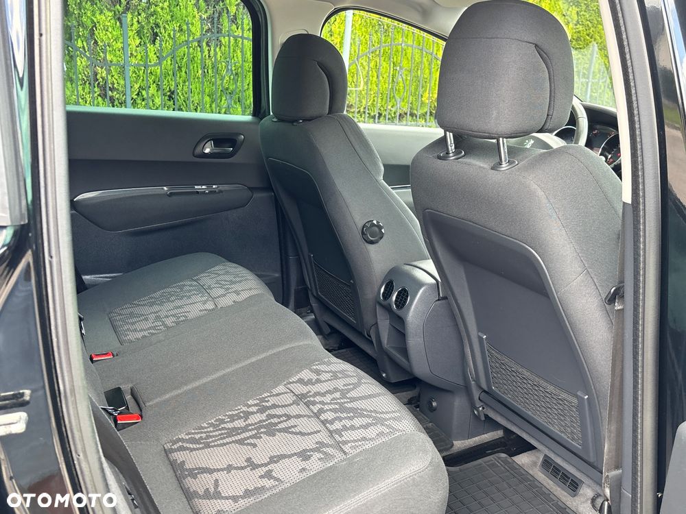 Peugeot 3008 HDi 115 Active - 4