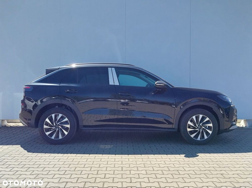 Volkswagen T-Roc - 3