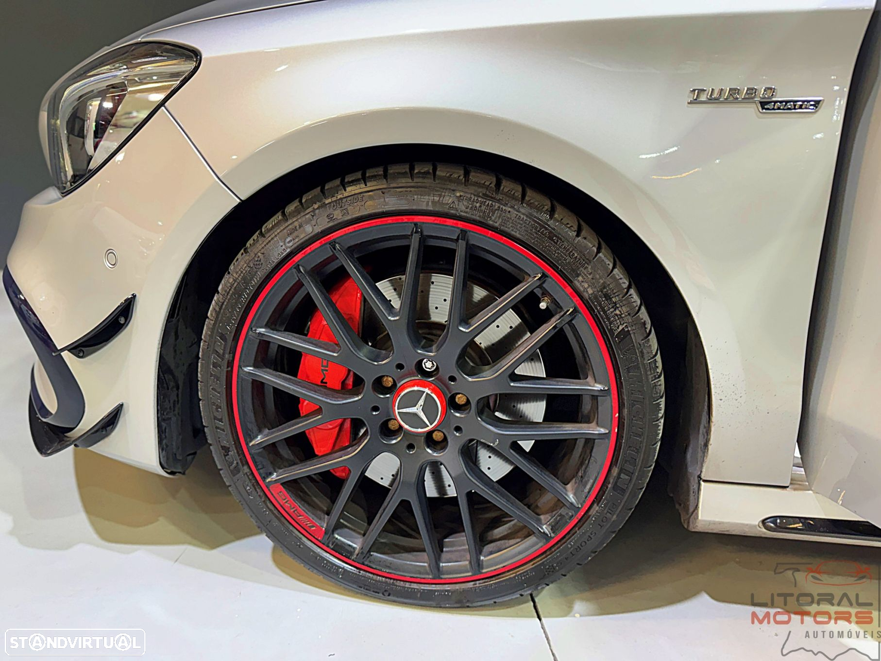 Mercedes-Benz CLA 45 AMG 4Matic Speedshift DCT 7G Night Edition - 12