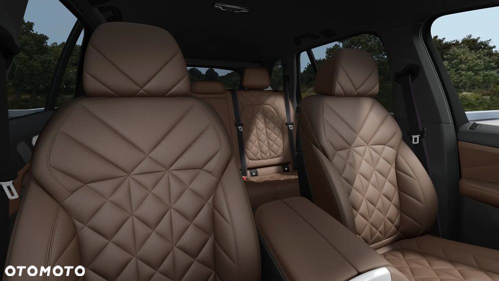BMW X5 xDrive30d mHEV - 11