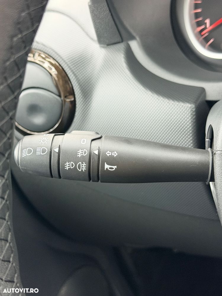 Dacia Duster 1.6 16V 4x2 Essentiel - 25