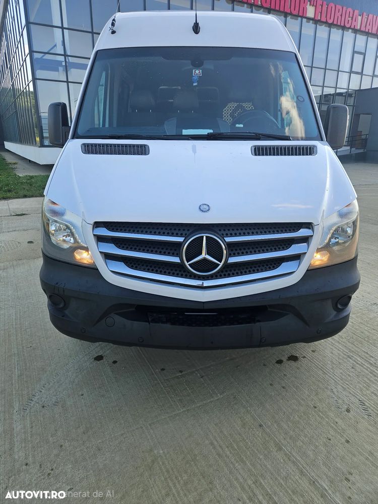 Mercedes-Benz Sprinter - 2