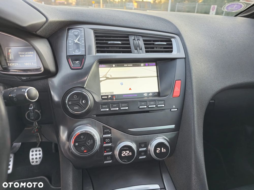 DS Automobiles DS 5 - 9