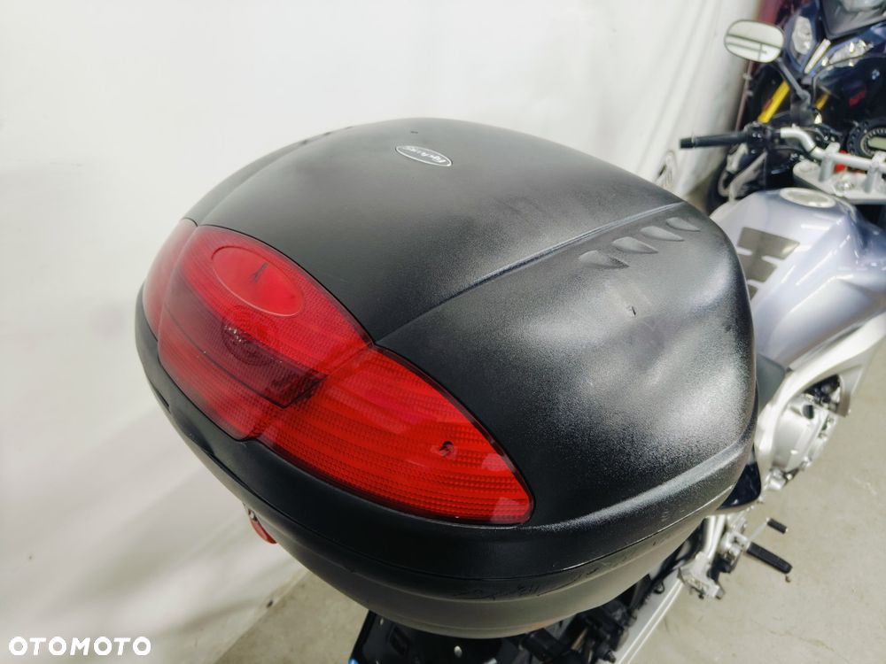 Yamaha FZS - 13