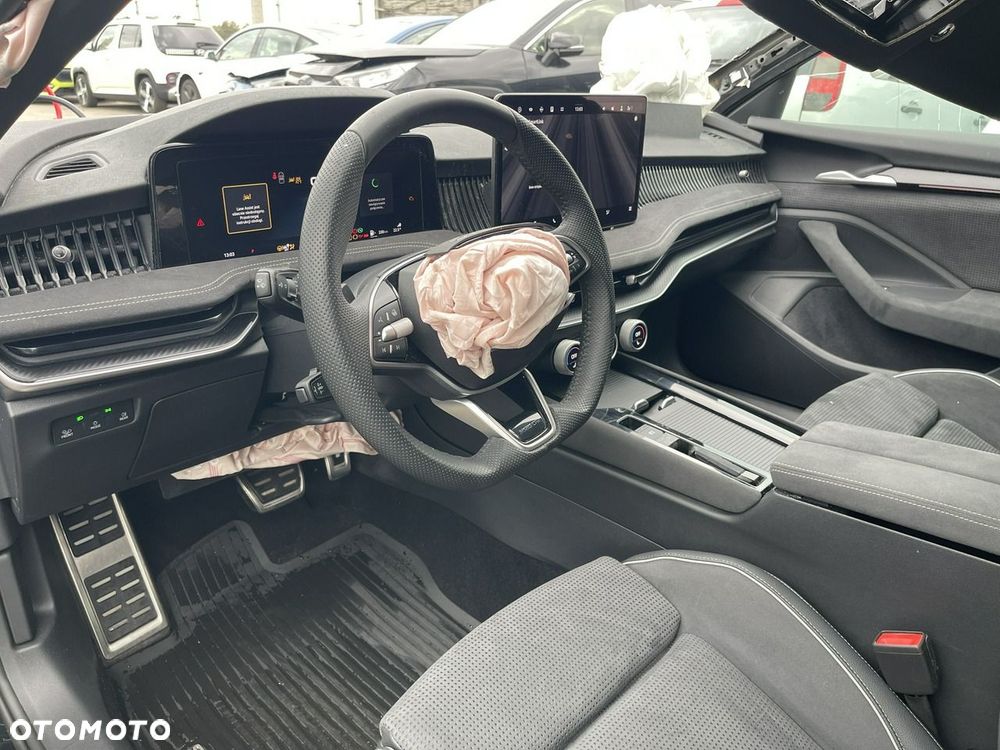 Skoda Superb 2.0 TSI Sportline DSG - 11