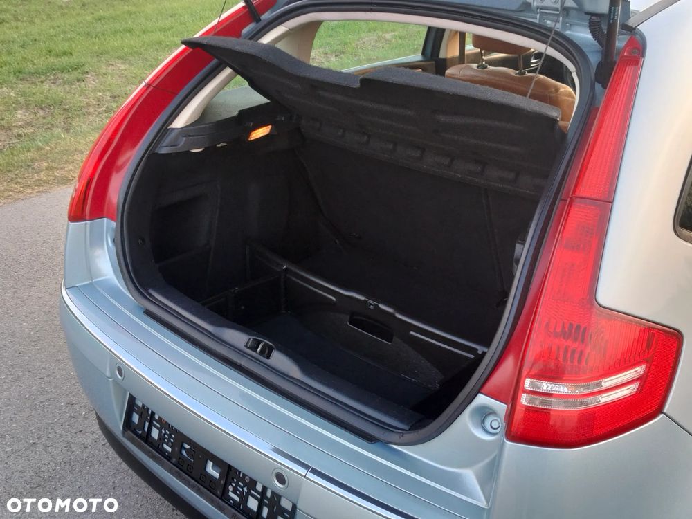 Citroën C4 1.6 16V Exclusive - 35