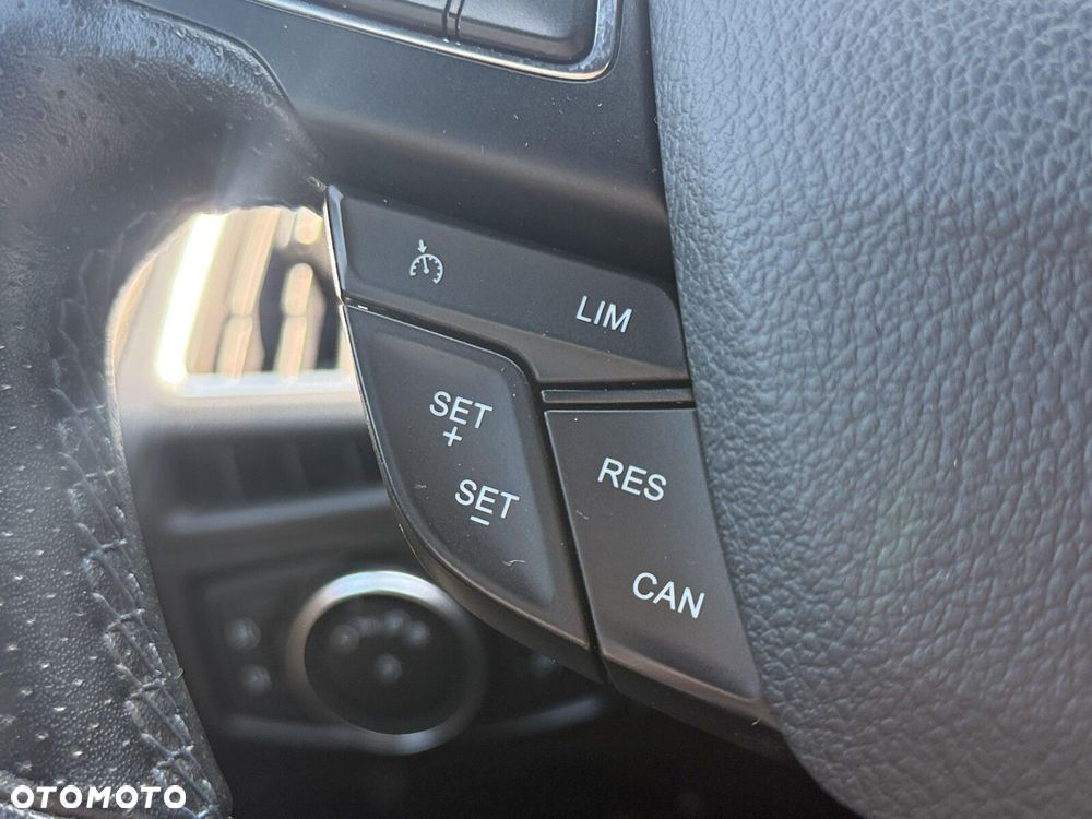 Ford Focus - 20