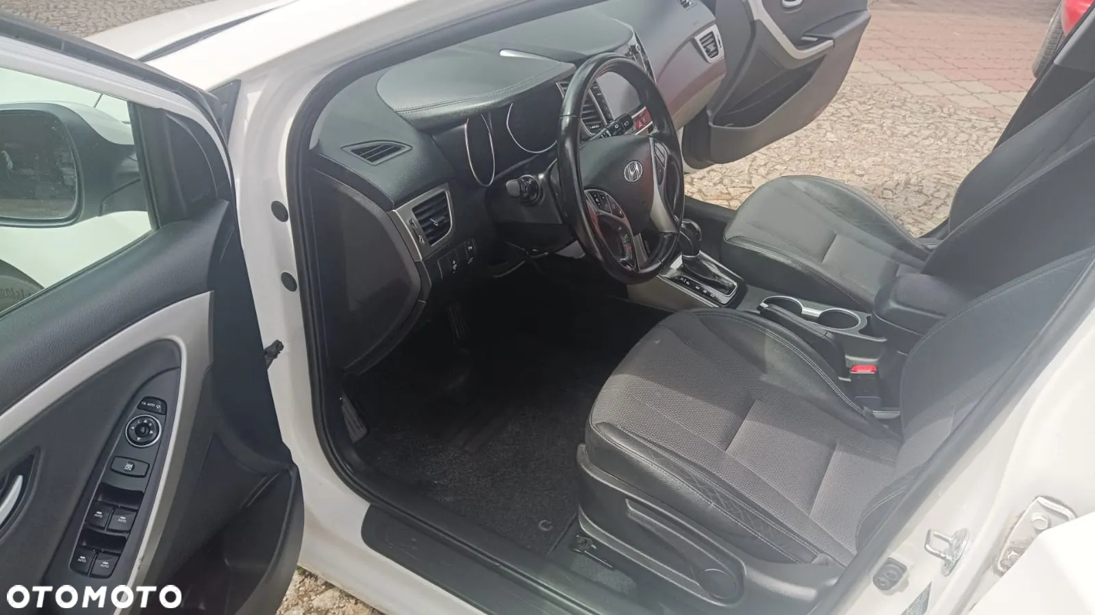 Hyundai i30 1.6 GDI Comfort - 14