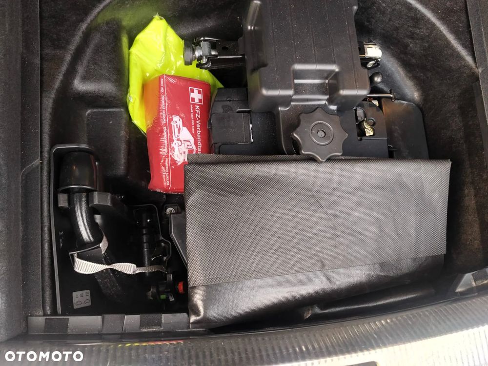 Audi A4 Avant 2.0 TDI DPF multitronic S line Sportpaket (plus) - 40