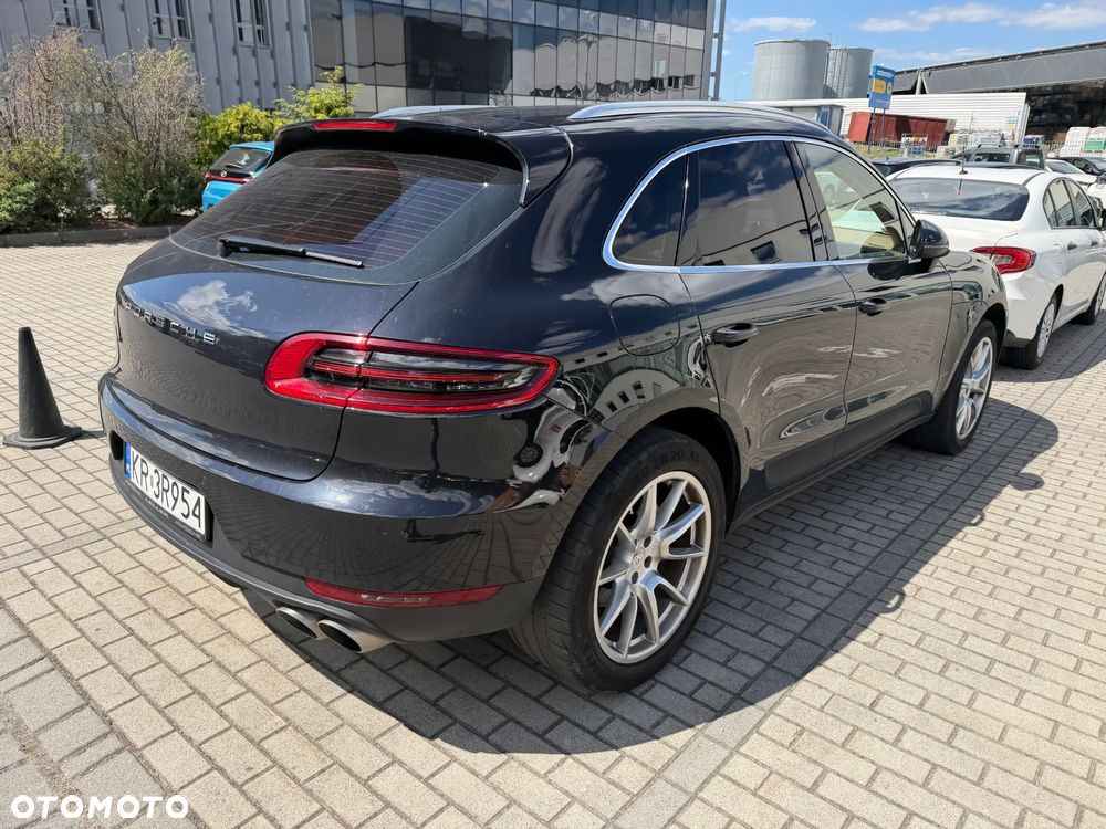 Porsche Macan - 4