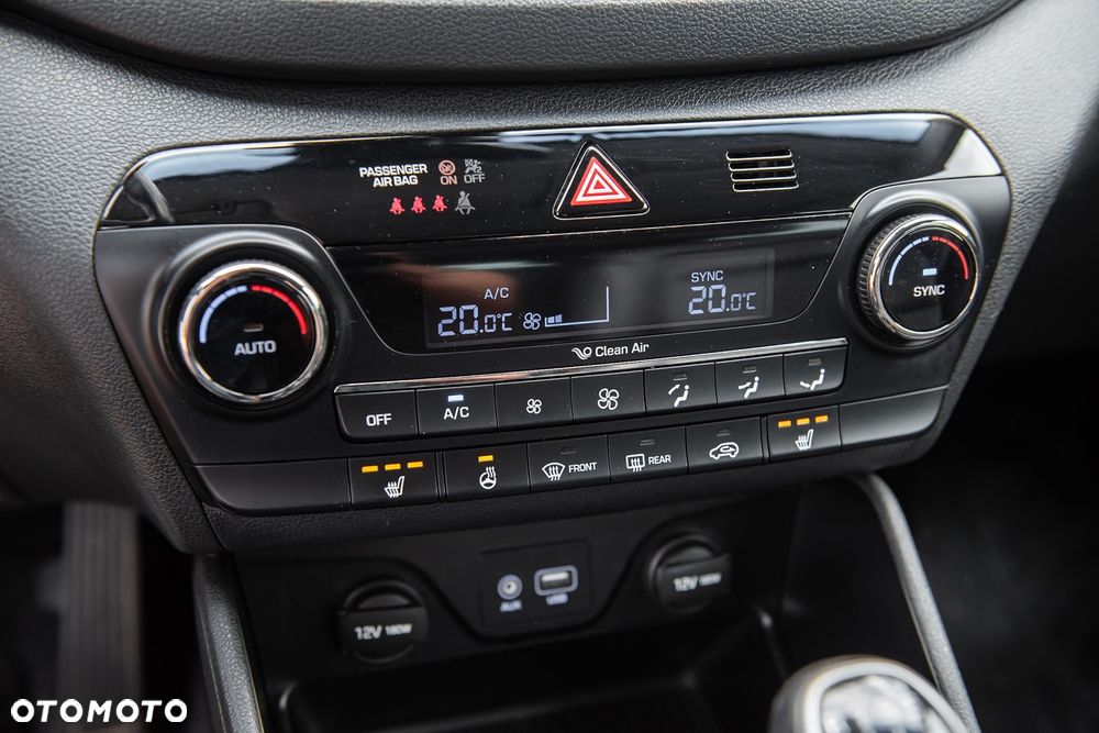Hyundai Tucson 1.6 GDI BlueDrive Comfort 2WD - 22