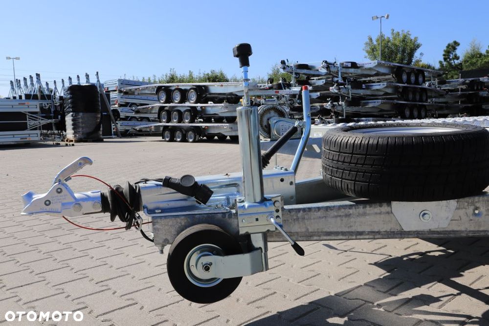 Niewiadów Jupiter 5.5 x2.4+ alu ryfel 3 osie DMC 3500 kg FULL LED - 8