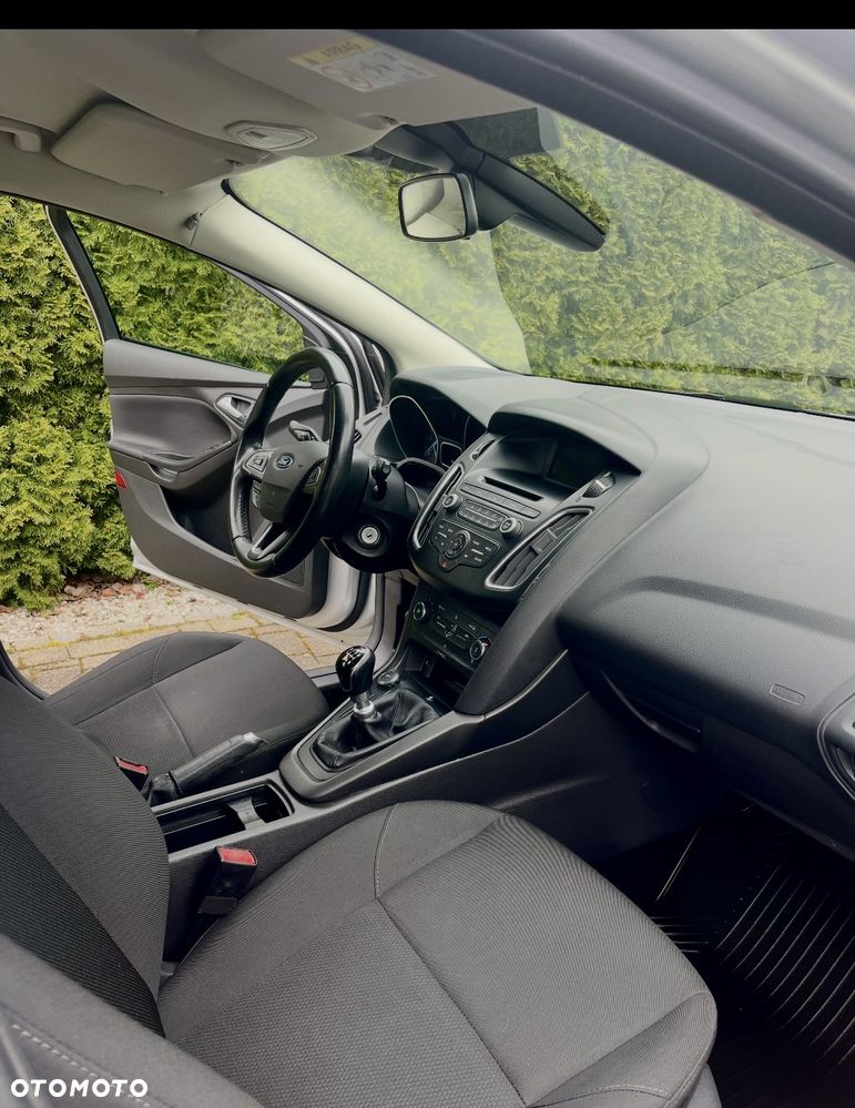 Ford Focus 1.5 TDCi Trend Sport - 6