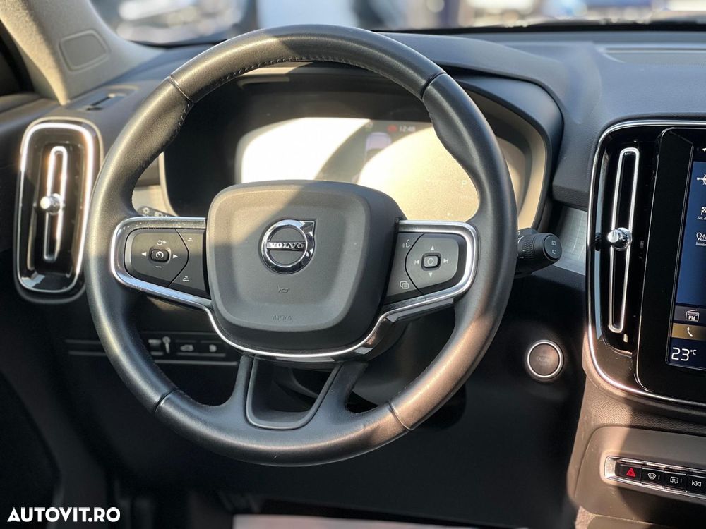 Volvo XC 40 Recharge T5 Twin Engine AT7 Inscription Expression - 11