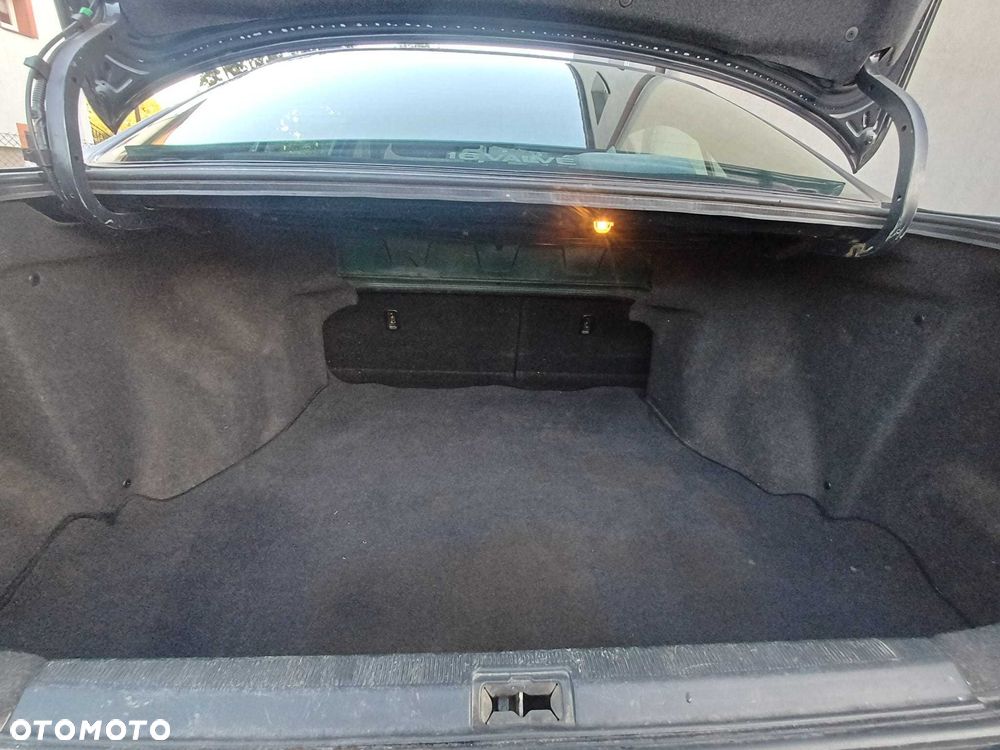 Toyota Carina - 7