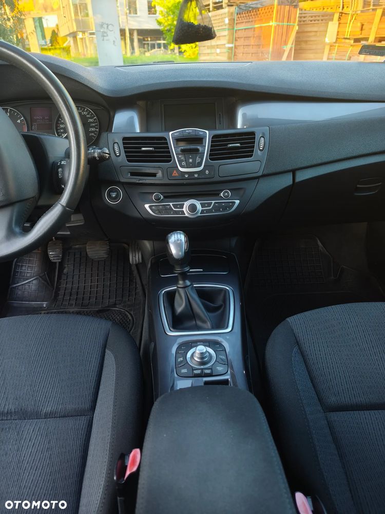 Renault Laguna 2.0 dCi Tech Run - 22