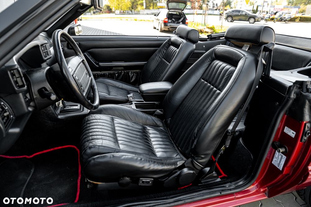 Ford Mustang 5.0 GT - 19