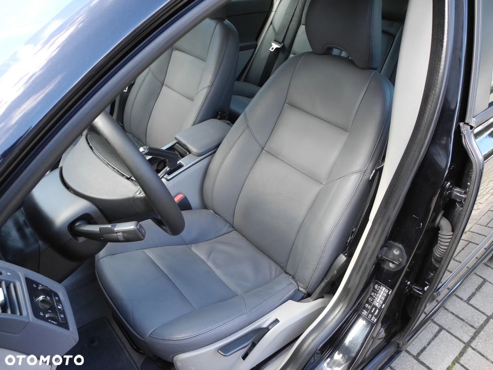 Volvo V50 - 14