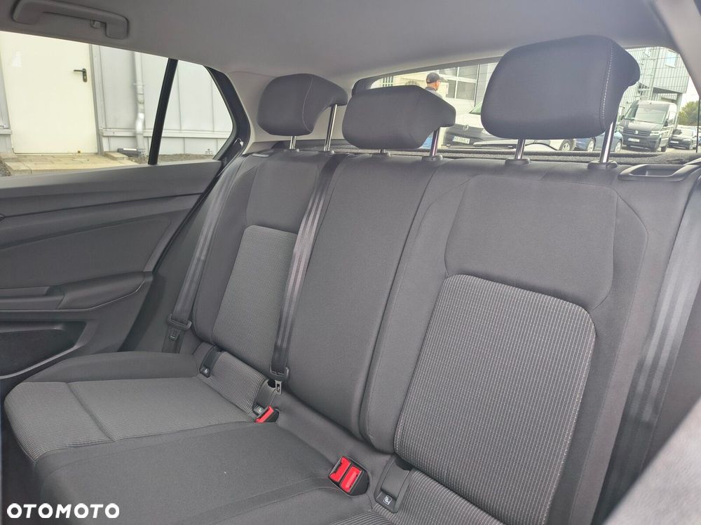 Volkswagen Golf 1.5 eTSI mHEV Pure DSG - 11