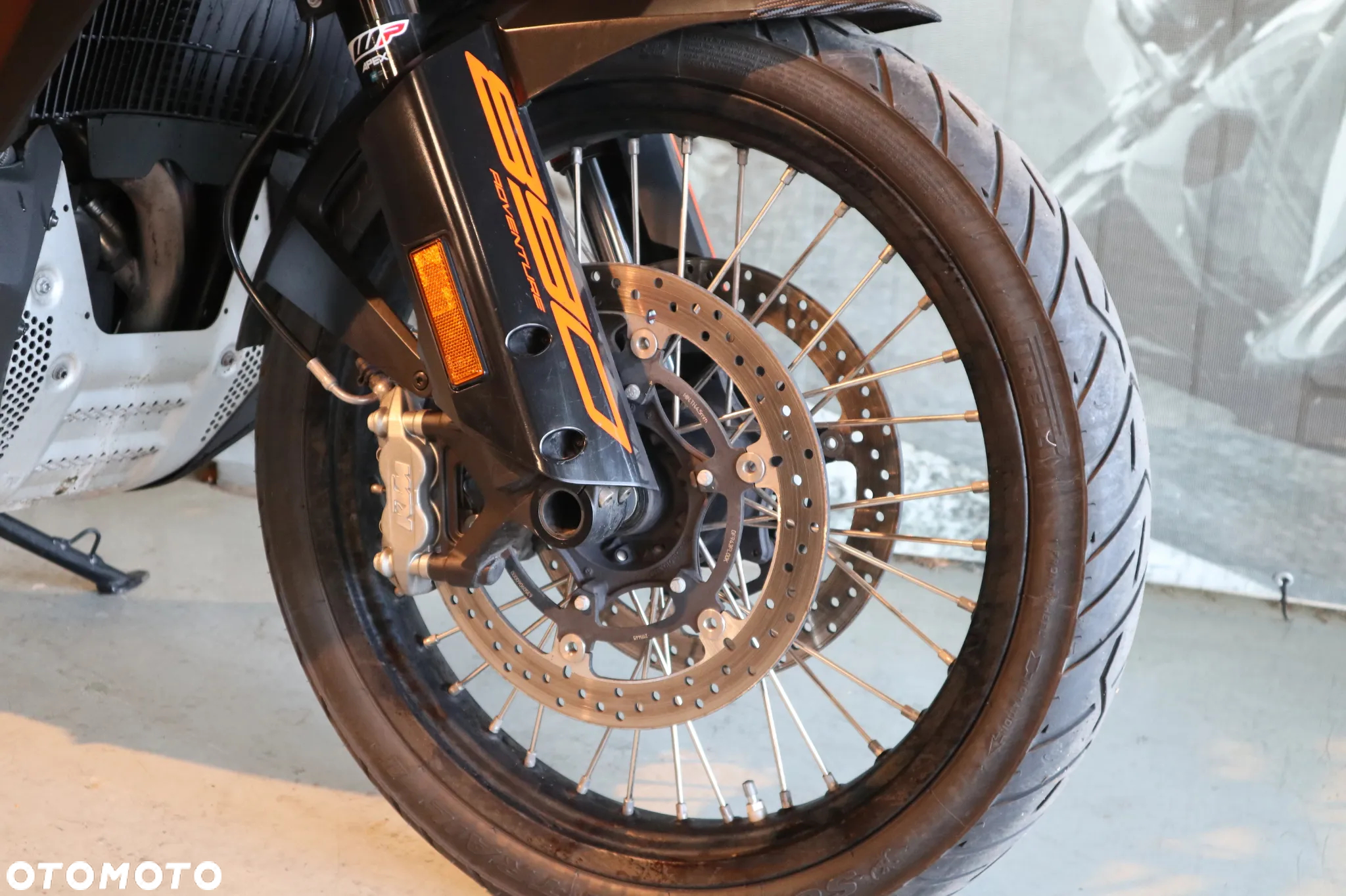 KTM Adventure - 13