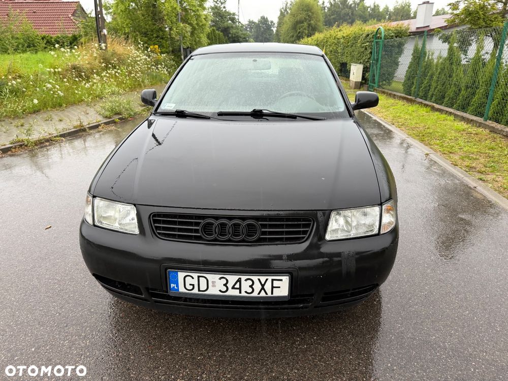 Audi A3 Sportback - 3