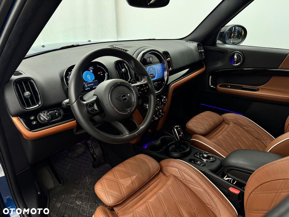 MINI Countryman Cooper SD ALL4 - 16