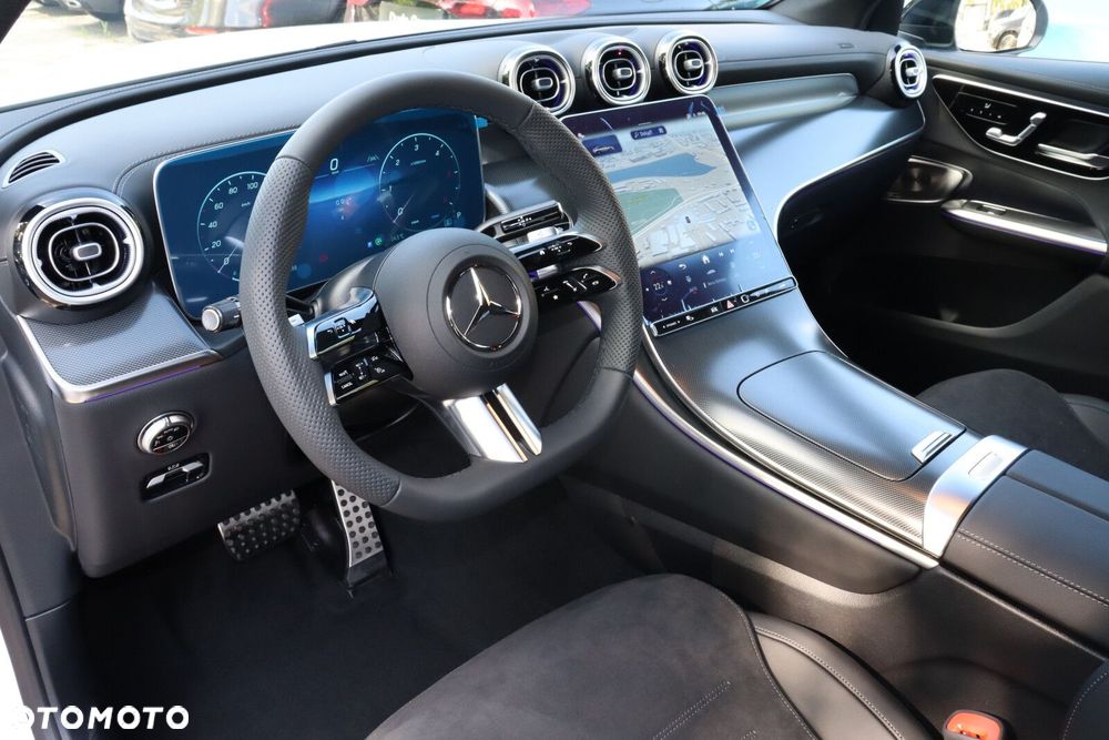 Mercedes-Benz GLC - 9