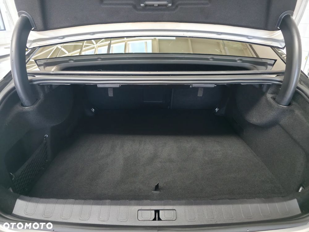 DS Automobiles DS 9 1.6 E-Tense 4x4 Performance Line + - 17