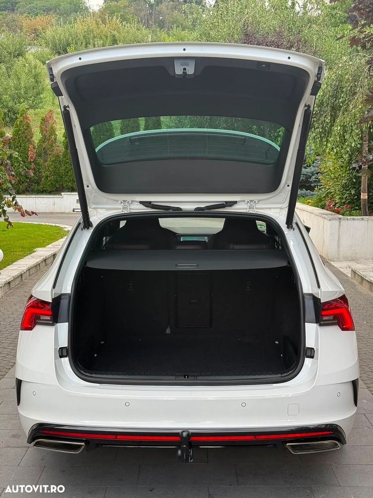Skoda Octavia 2.0 TDI DSG RS Plus - 40