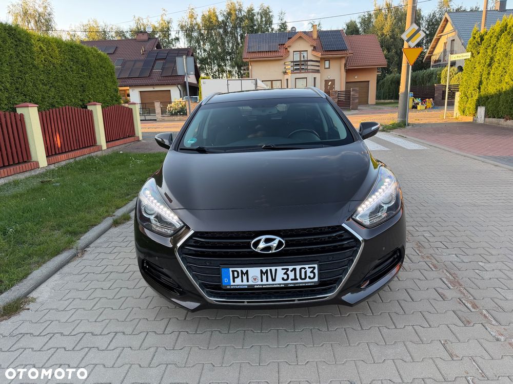 Hyundai i40 i40cw 1.6 Fifa World Cup Edition - 12