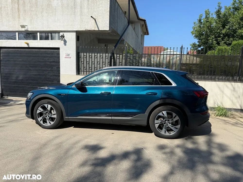 Audi e-tron 50 quattro - 6