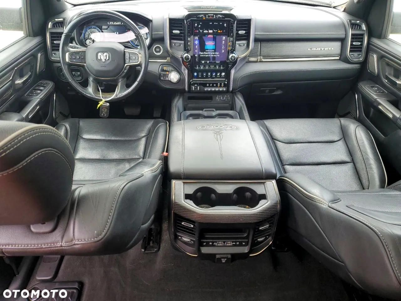 RAM 1500 Crew Cab Shortbed Limited - 9