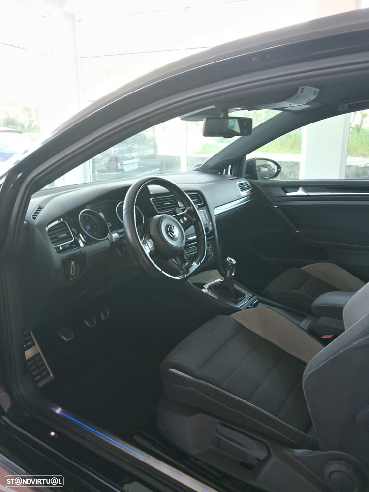 VW Golf R 4Motion BlueMotion - 3
