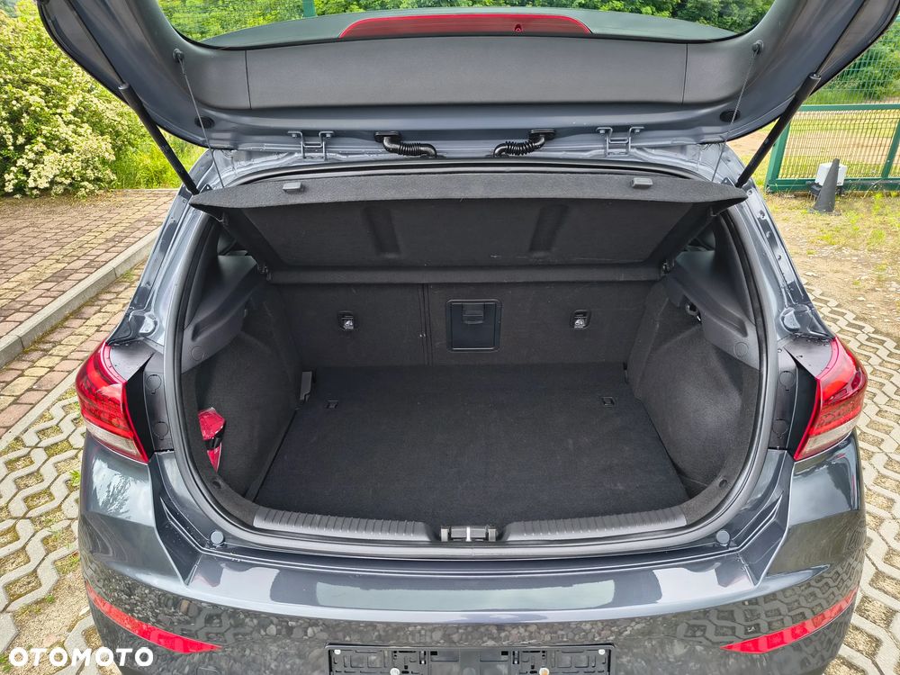 Hyundai i30 1.5 T-GDI 48V-Hybrid DCT EDITION 30 - 21