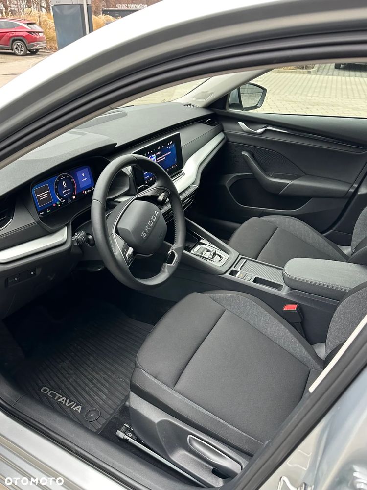 Skoda Octavia - 8