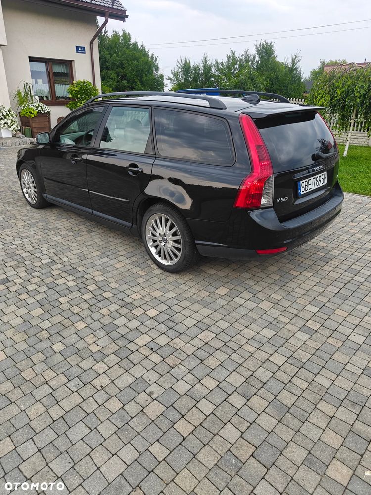 Volvo V50 1.8 - 8