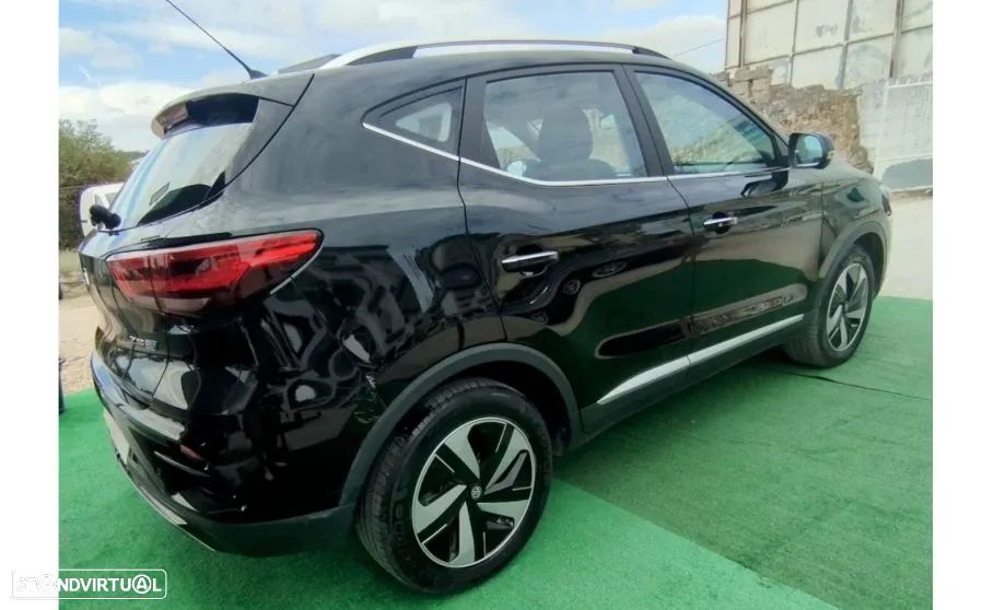 MG ZS EV 72.6 kWh Luxury - 2