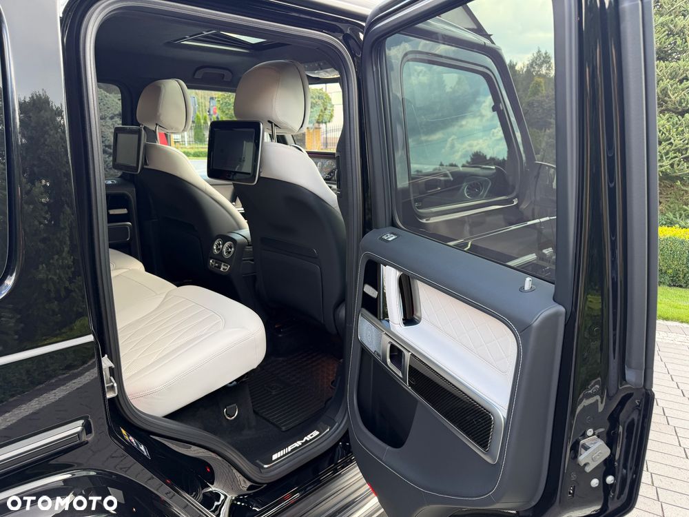 Mercedes-Benz Klasa G AMG 63 Stronger Than Time Edition - 25