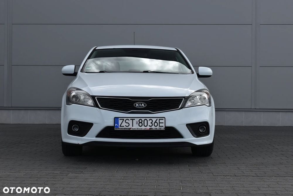 Kia Ceed 1.4 Comfort - 4