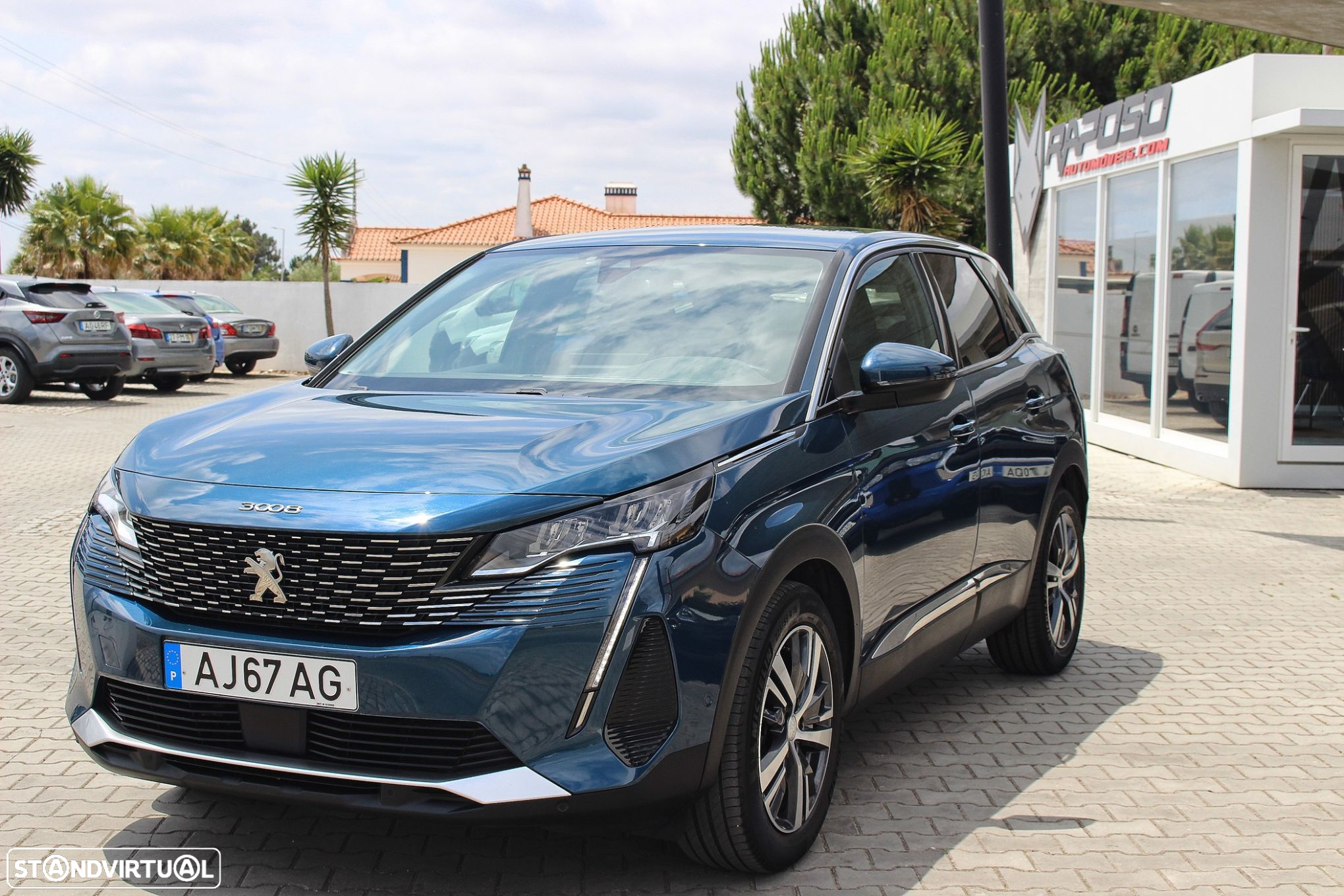 Peugeot 3008 1.5 BlueHDi Allure EAT8 - 8