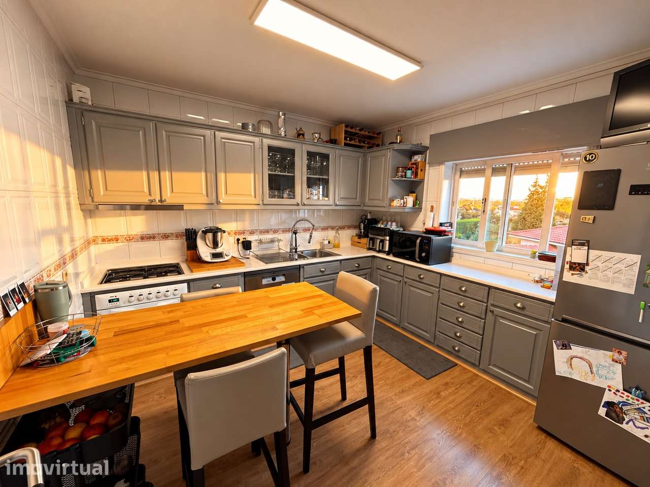 Andar-Moradia T2 Duplex em Pedroso – Garagem Fechada e Varanda - Grande imagem: 4/21