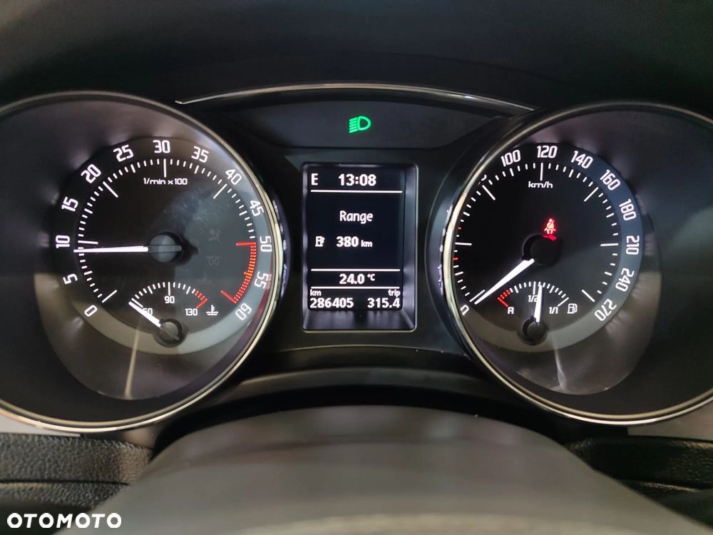 Skoda Superb 2.0 TDI Elegance - 18