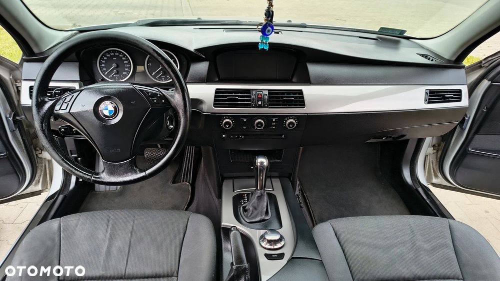 BMW Seria 5 - 10