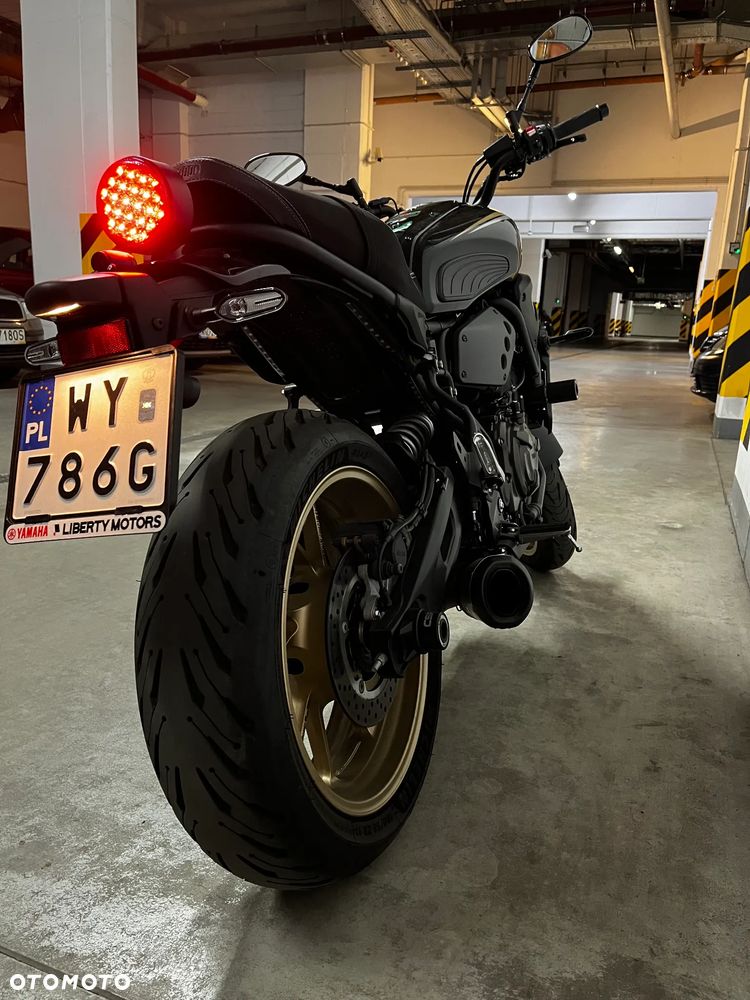 Yamaha XSR - 16