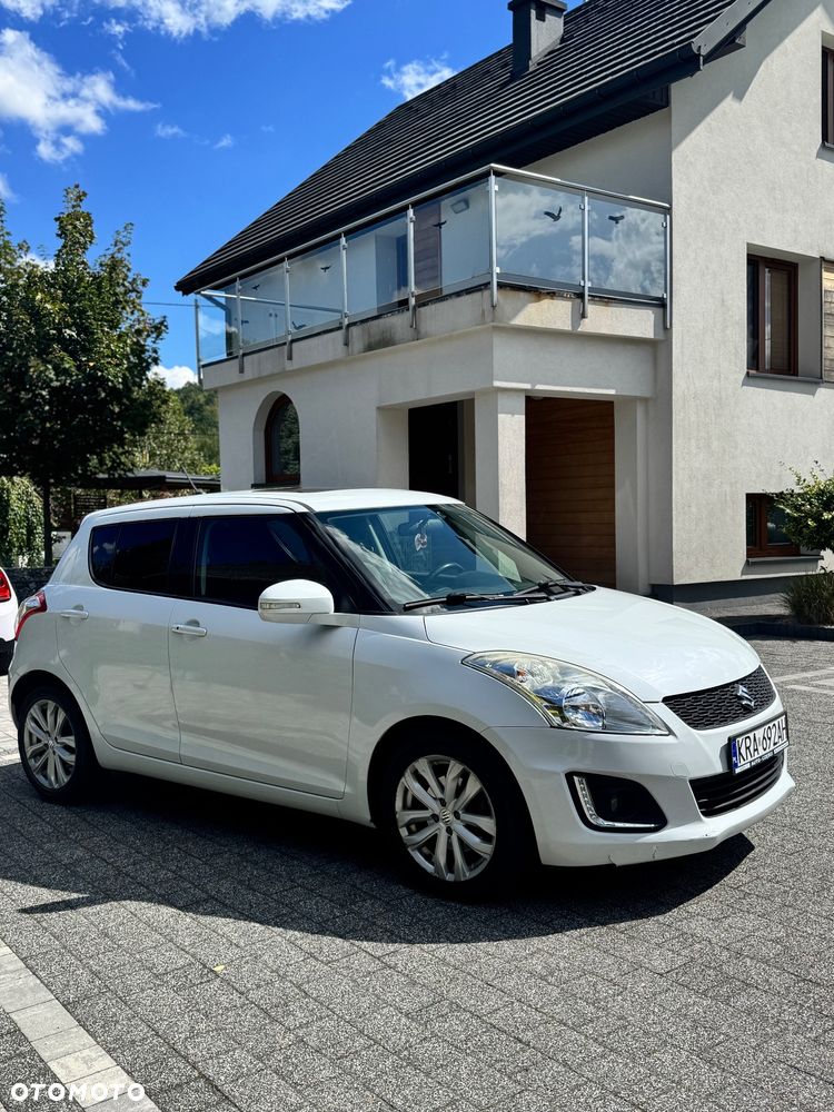 Suzuki Swift 1.2 Premium - 4