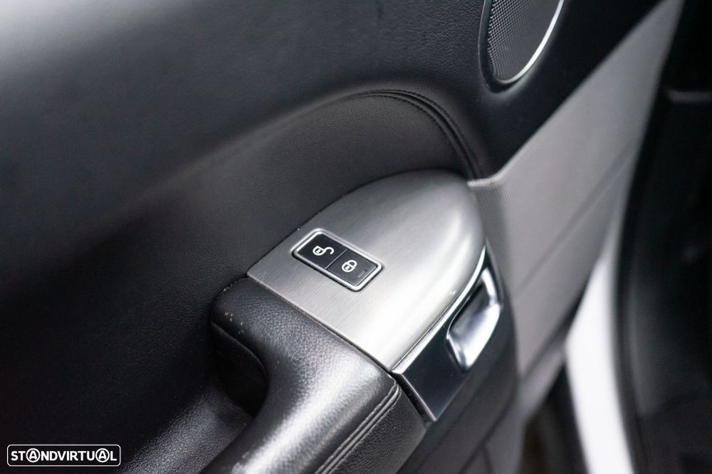 Land Rover Range Rover Sport 3.0 SDV6 HSE Dynamic - 29