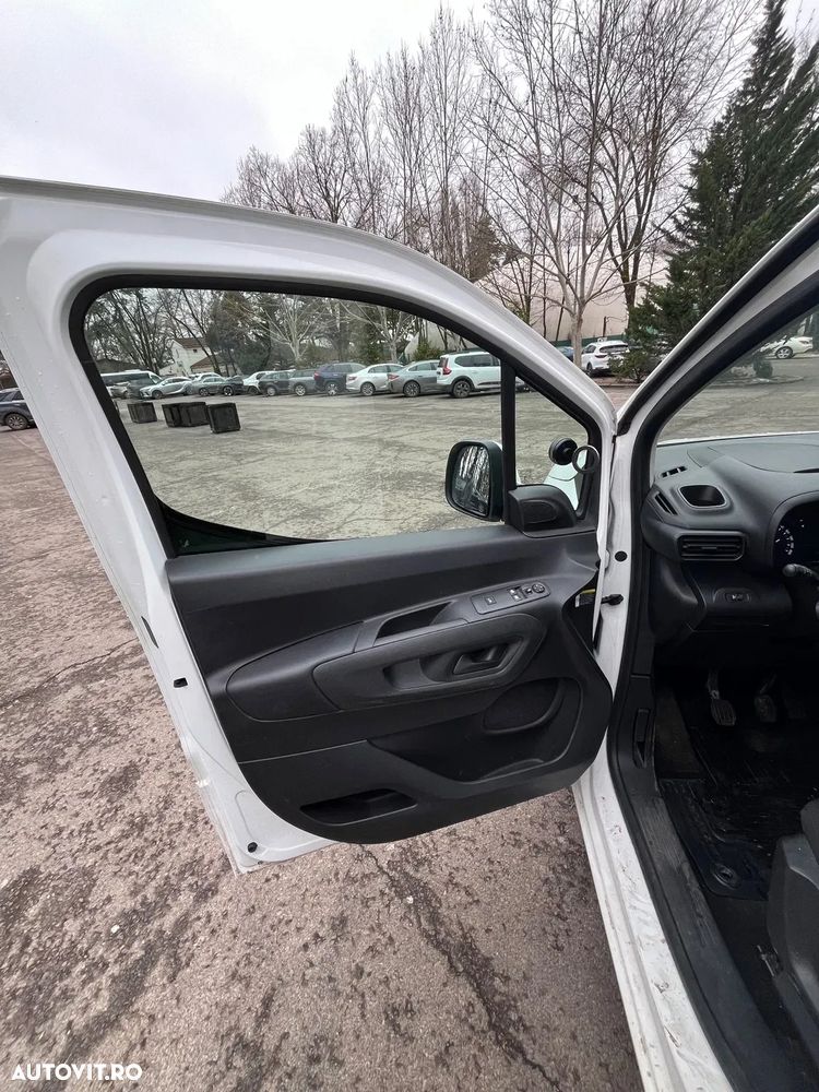 Toyota Proace 1.5 D-4D L2 Combi - 16