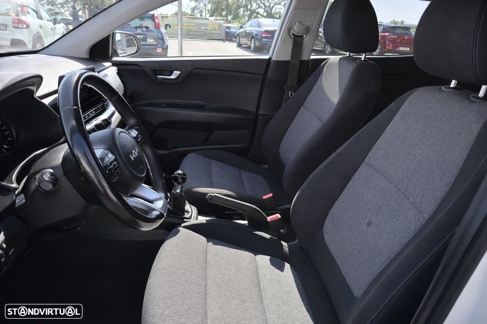 Kia Stonic 1.2 Dynamic - 9