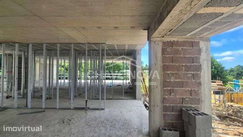Moradia Térrea T3 em Grijó - Grande imagem: 2/12
